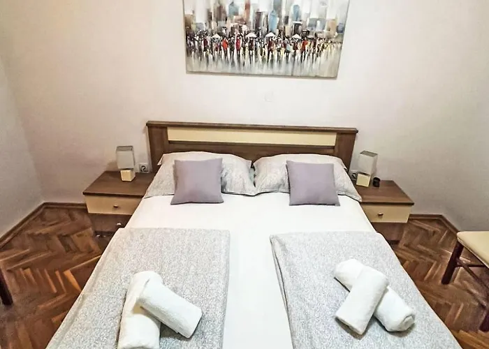 Beg-2 By Interhome Apartament